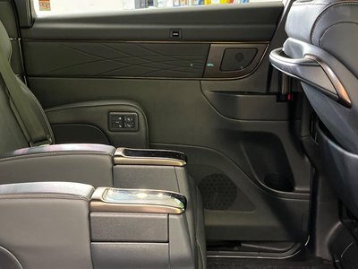 2023 Toyota ALPHARD thumbnail 57