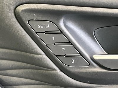 2023 Toyota ALPHARD thumbnail 38