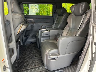 2023 Toyota ALPHARD thumbnail 48