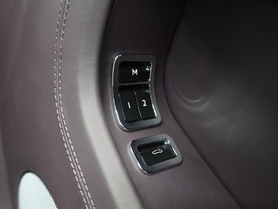 2018 Bentley CONTINENTAL — миниатюра 35