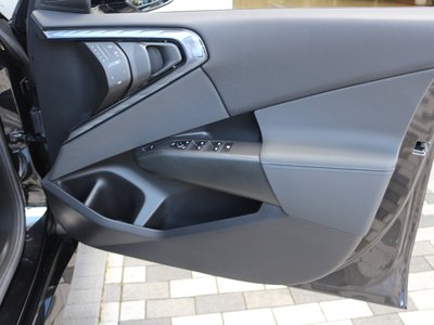 2025 BMW X3 thumbnail 34
