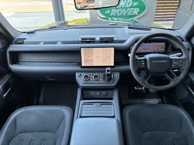 2024 LAND Rover DEFENDER thumbnail 18