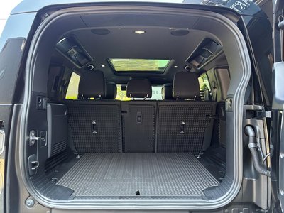 2024 LAND Rover DEFENDER thumbnail 38