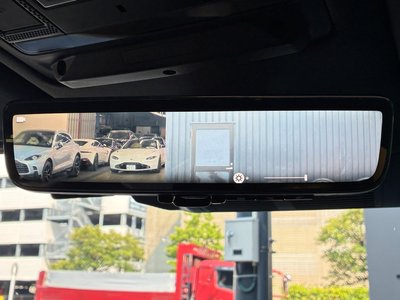 2024 LAND Rover DEFENDER photo 16
