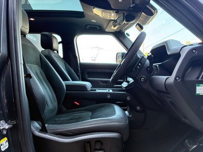 2024 LAND Rover DEFENDER thumbnail 32