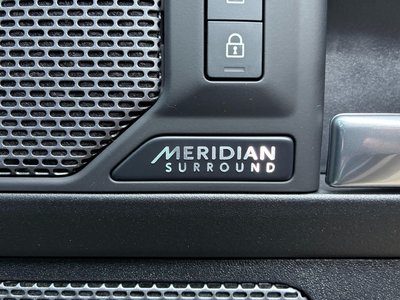 2024 LAND Rover DEFENDER photo 9