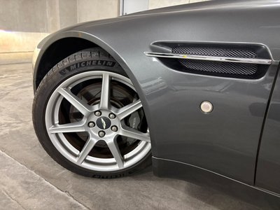 2007 Aston Martin V8 照片 23