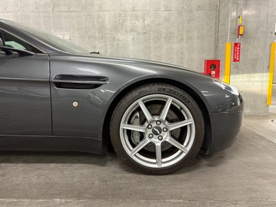 2007 Aston Martin V8 照片 18