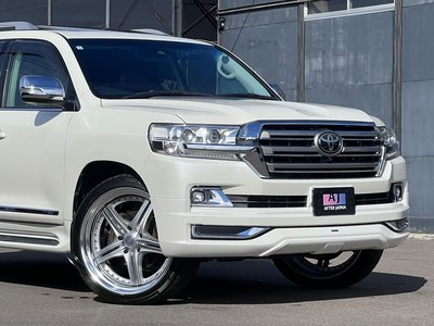 2017 Toyota LAND CRUISER 200 — фото 9
