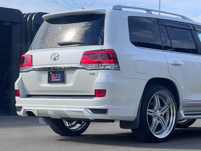 2017 Toyota LAND CRUISER 200 — фото 26
