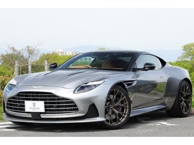 2024 Aston Martin DB12 — миниатюра 5