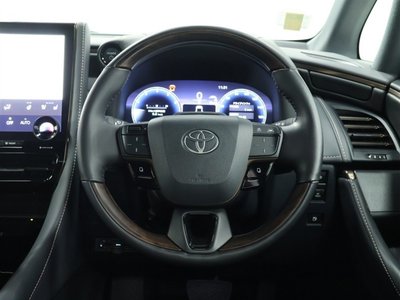 2024 Toyota VELLFIRE — фото 23