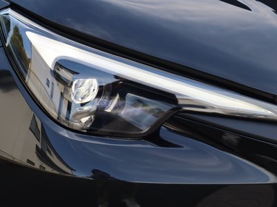صورة 25 لـ 2024 Lexus LBX