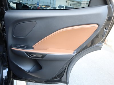 صورة 63 لـ 2024 Lexus LBX