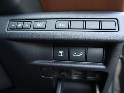 صورة 40 لـ 2024 Lexus LBX