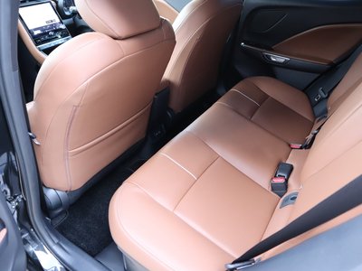صورة 54 لـ 2024 Lexus LBX
