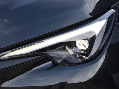 صورة 26 لـ 2024 Lexus LBX
