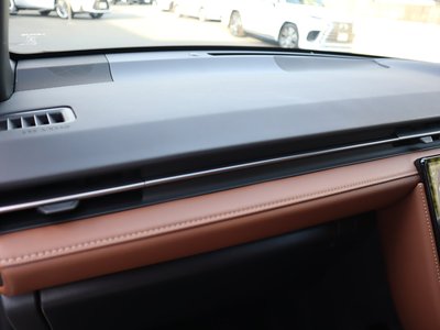 صورة 72 لـ 2024 Lexus LBX