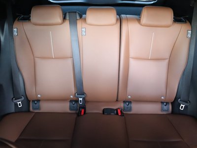 صورة 55 لـ 2024 Lexus LBX