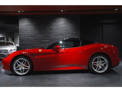 2016 Ferrari CALIFORNIA T 照片 7