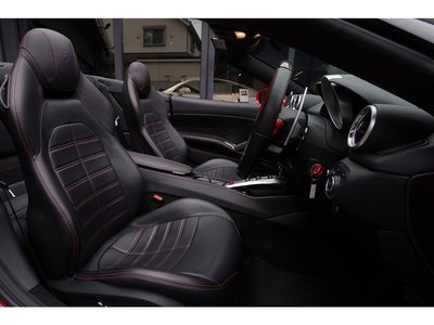 2016 Ferrari CALIFORNIA T 照片 3