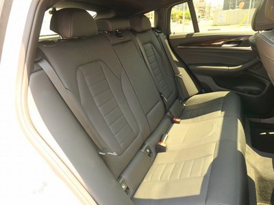 2022 BMW X4 照片 12