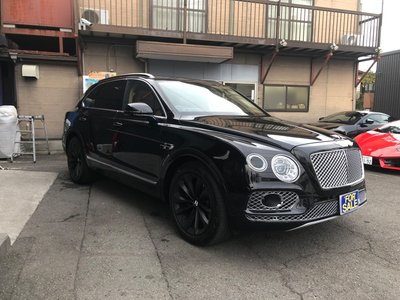 2018 Bentley BENTAYGA — фото 9