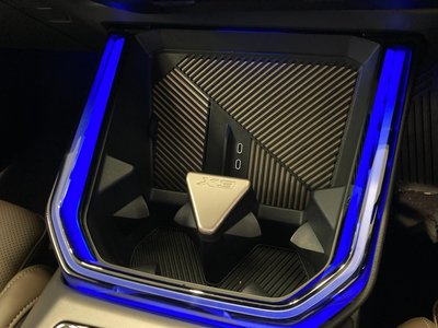 2025 BMW X3 thumbnail 40