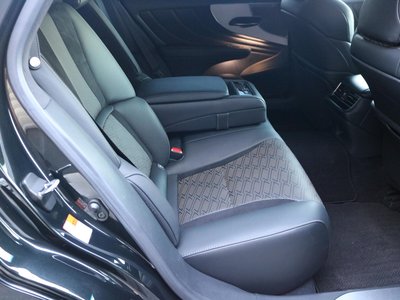 2021 Lexus LS 缩略图 19