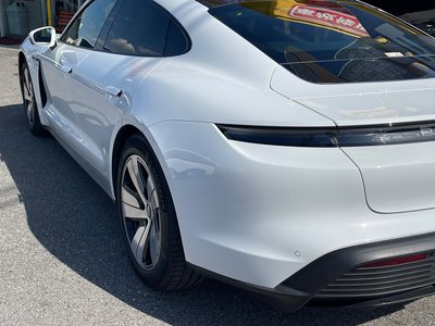 صورة مصغرة 38 لـ 2022 Porsche TAYCAN