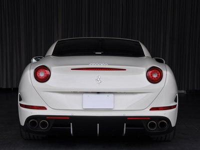 2017 Ferrari CALIFORNIA T — фото 12