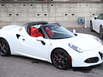2016 ALFA Romeo 4C SPIDER 照片 41