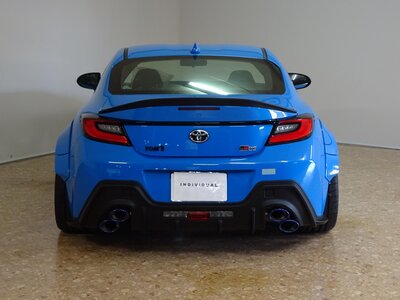 صورة 16 لـ 2023 Toyota GR86