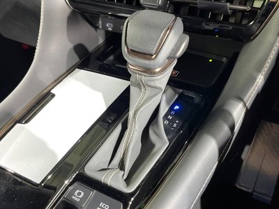 2024 Toyota ALPHARD — фото 43