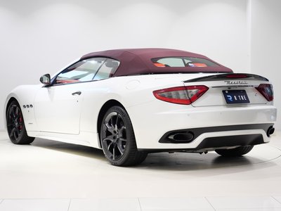 2014 Maserati GRANCABRIO — фото 15
