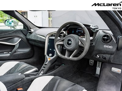 صورة 3 لـ 2025 Mclaren 750S