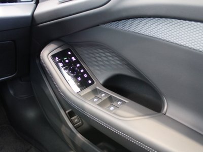 صورة 30 لـ 2025 AUDI A5 AVANT