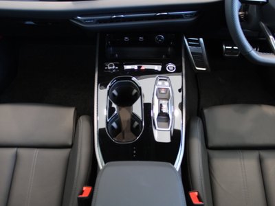 صورة 22 لـ 2025 AUDI A5 AVANT