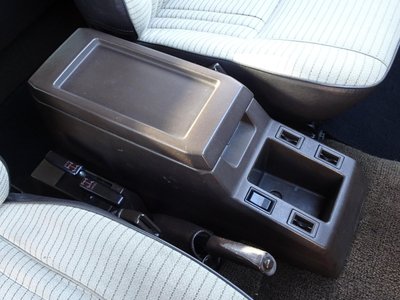 صورة 32 لـ 1987 Toyota LAND CRUISER 60