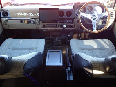 صورة 15 لـ 1987 Toyota LAND CRUISER 60