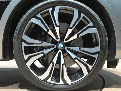 2024 BMW X7 照片 4