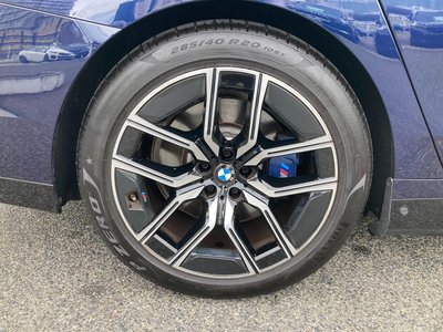 2025 BMW I7 缩略图 26