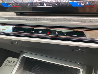 2025 BMW I7 缩略图 57