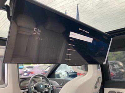 2025 BMW I7 缩略图 70
