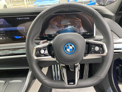 2025 BMW I7 缩略图 41