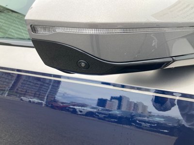 2025 BMW I7 缩略图 19