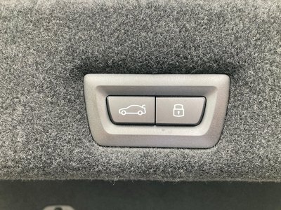 2025 BMW I7 缩略图 31