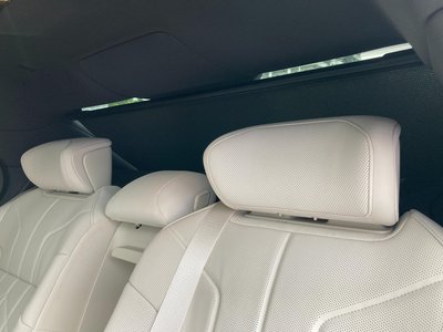 2025 BMW I7 缩略图 71