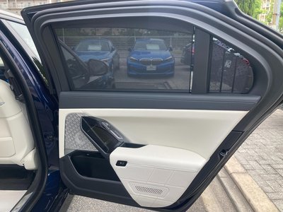 2025 BMW I7 缩略图 65