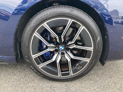 2025 BMW I7 缩略图 25